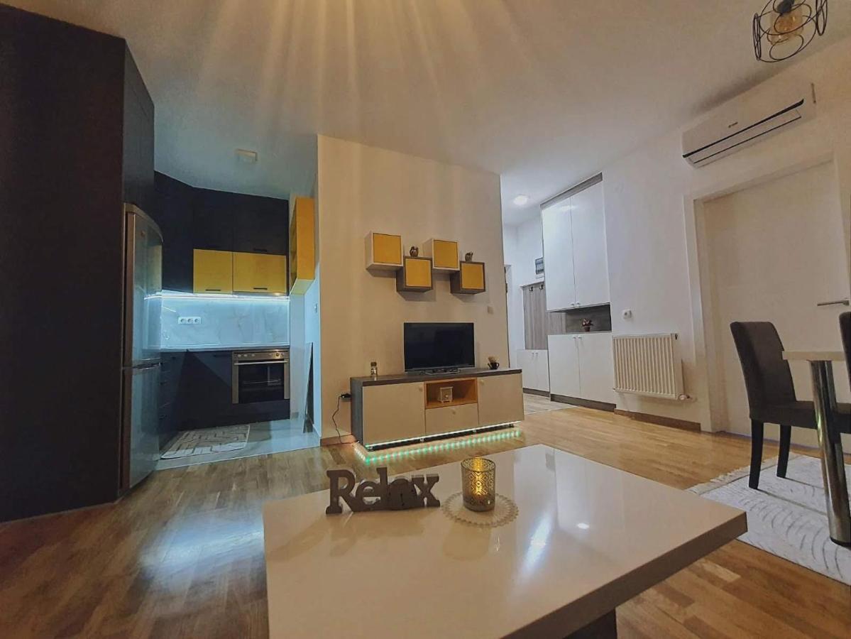 Zara 1 Apartman Биелина Екстериор снимка